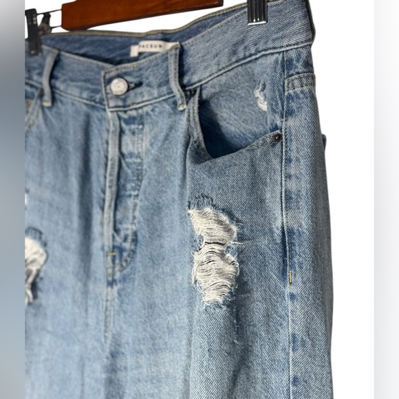 Pacsun Straight Leg Jeans‎ Size 28 High Rise Button Fly Distressed Light Wash - Picture 3 of 11